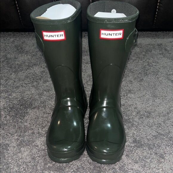 BRAND NEW Hunter-  Dark Green Women's Rain Boots - Picture 1 of 4